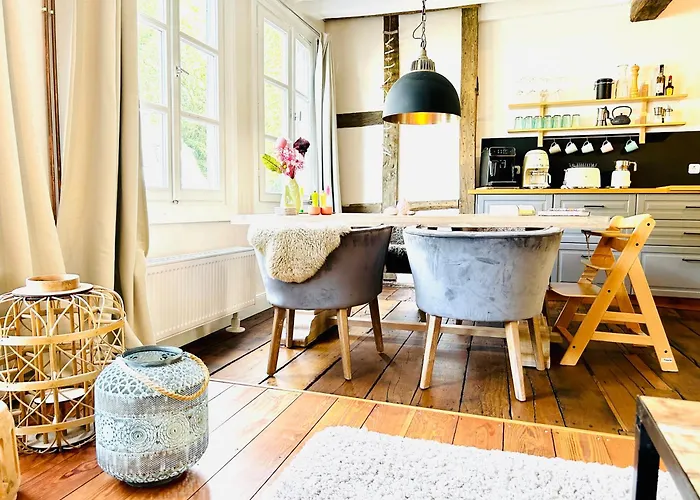 Mond Im Herzen Von 公寓 蒙绍